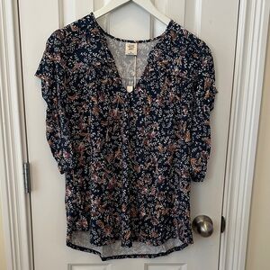 Navy Floral V-Neck Blouse